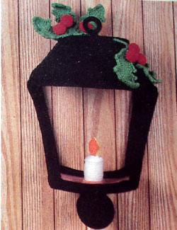 Crochet a Christmas Lantern