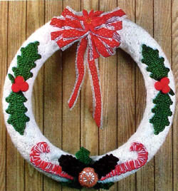 Crochet a Pinecone Wreath
